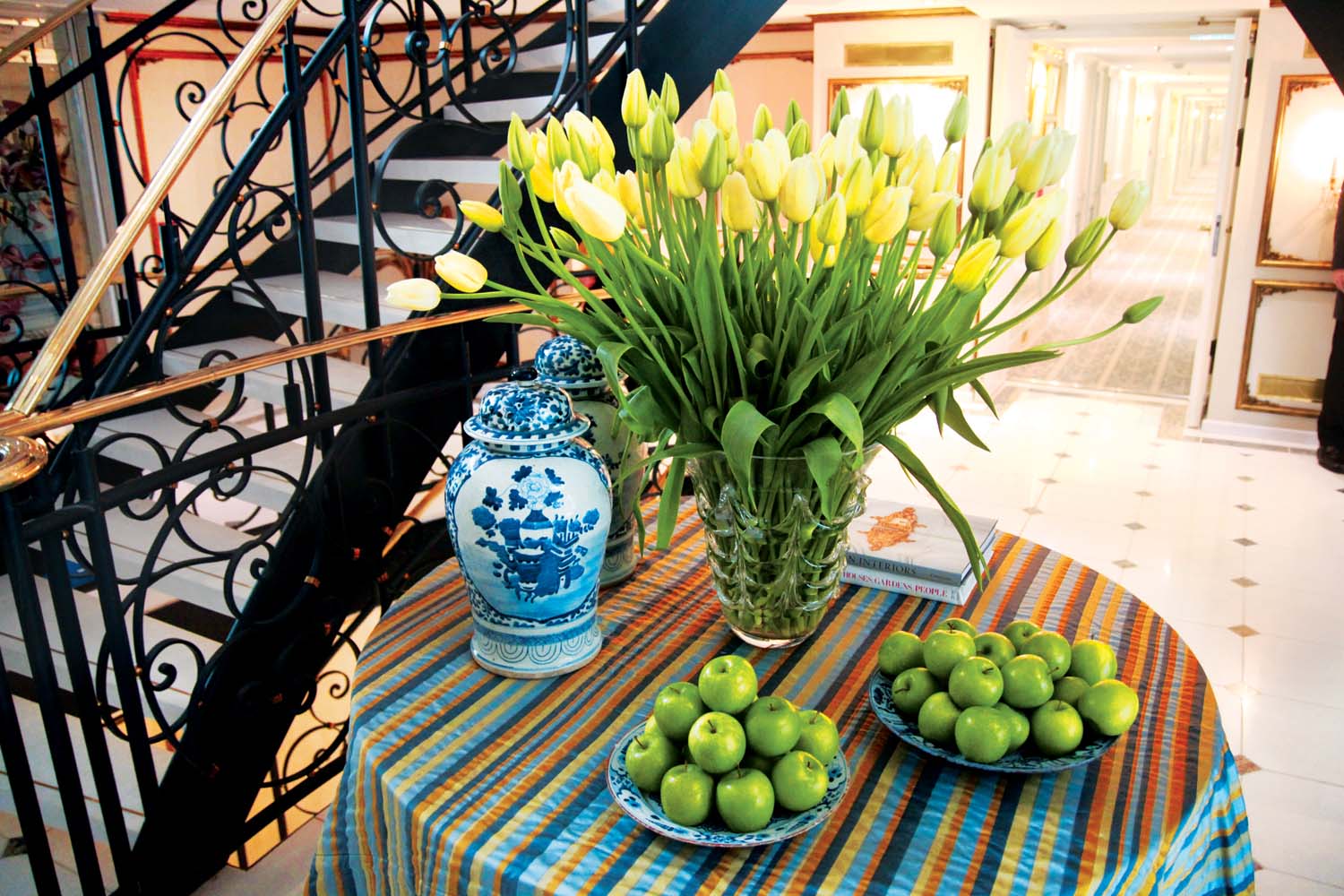 UNI Antoinette lobby